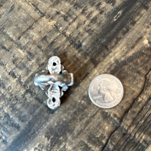 Lee Brevard signature cross ring. - Picture 4 of 4